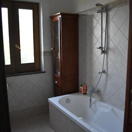 Di Martino Lodge *